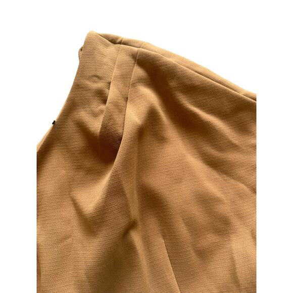 L.a.m.b women camel one shoulder blouse sz 4 short sleeve asymmetry neck top - Picture 9 of 10